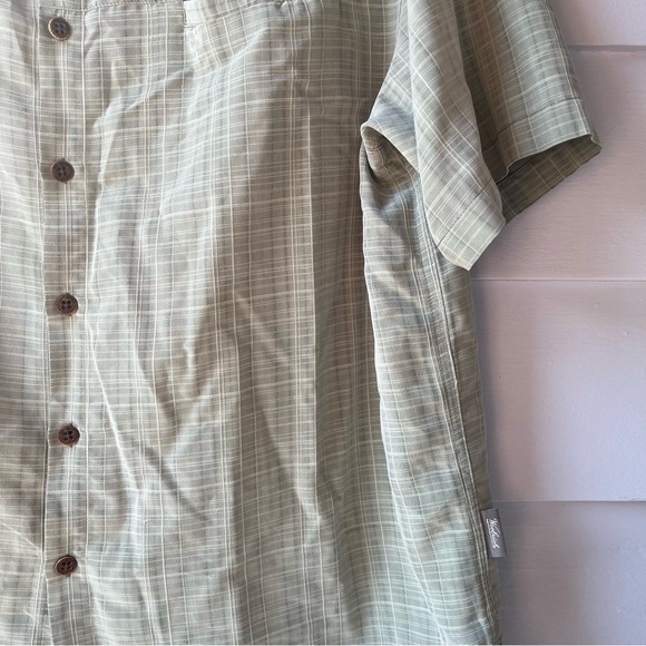 Woolrich Men's Green Plaid Shirt - Picture 7 of 16